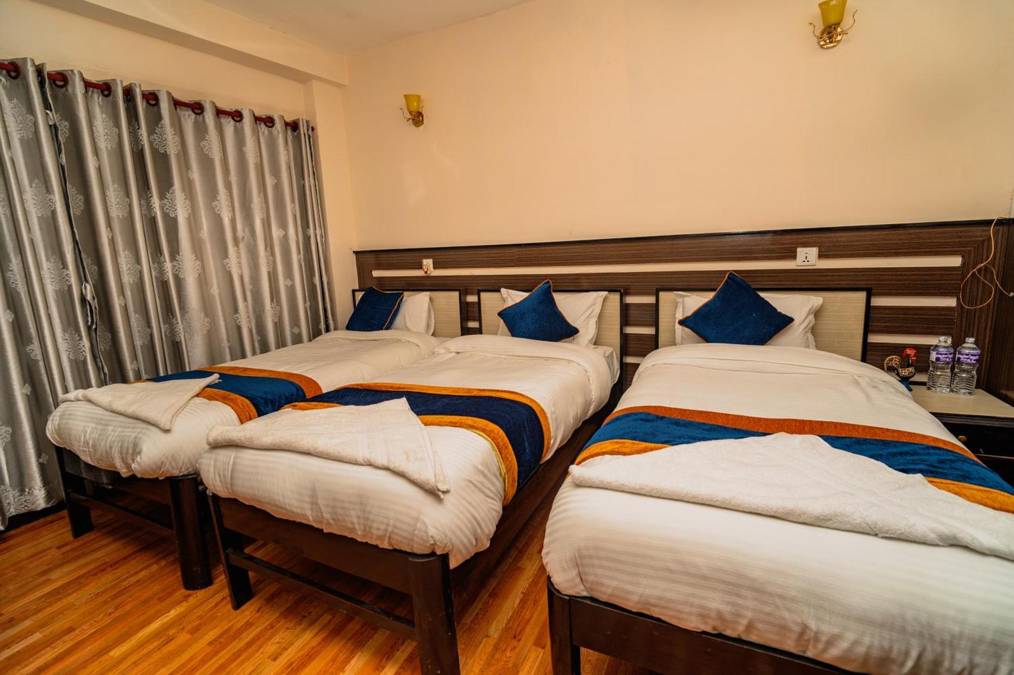 Karma Travellers Home Kathmandu Exterior photo