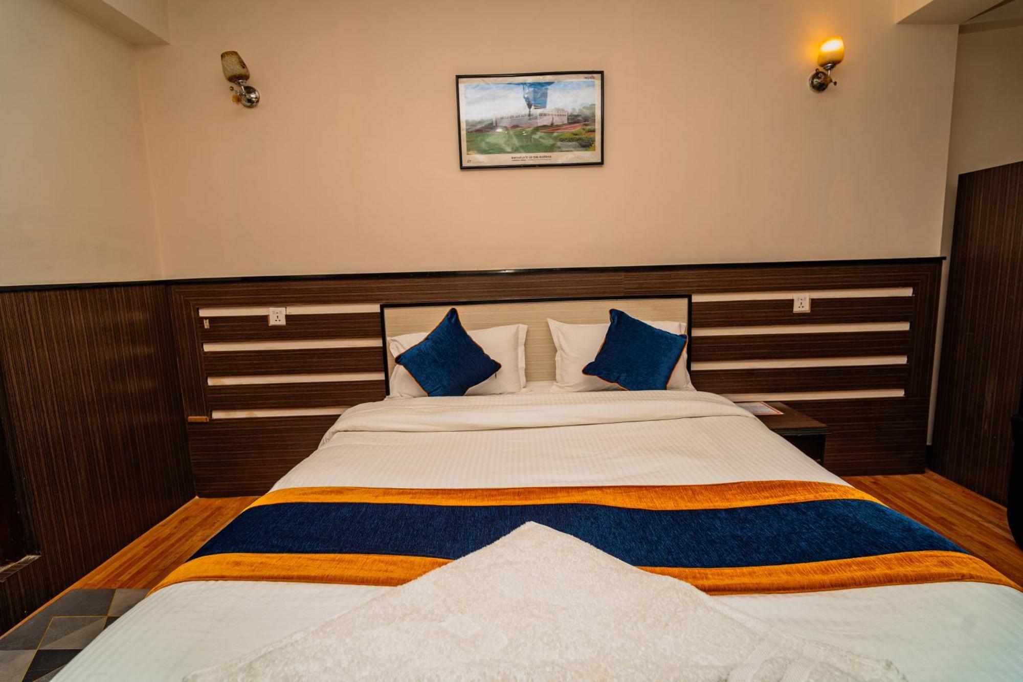Karma Travellers Home Kathmandu Exterior photo