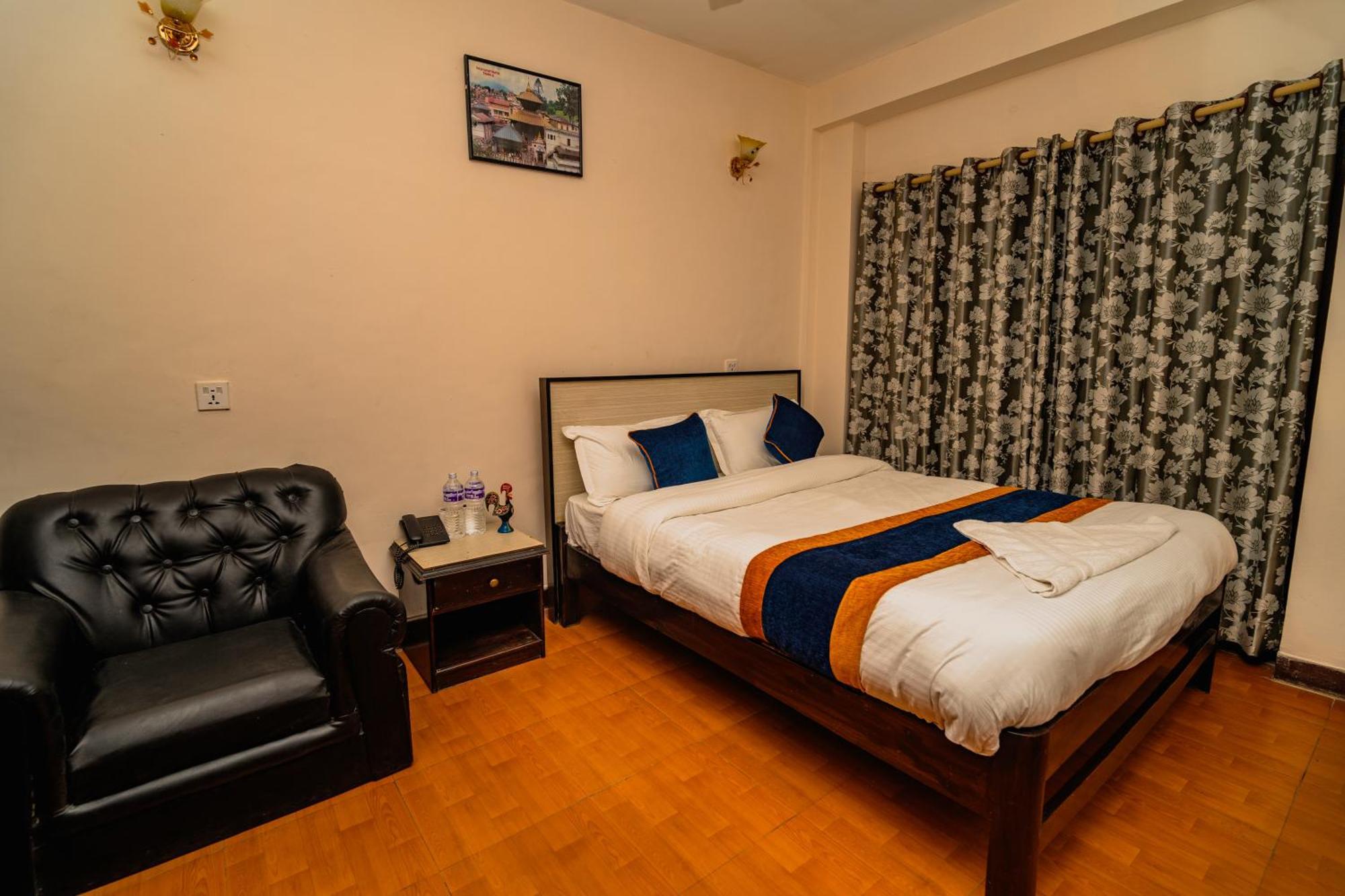 Karma Travellers Home Kathmandu Exterior photo